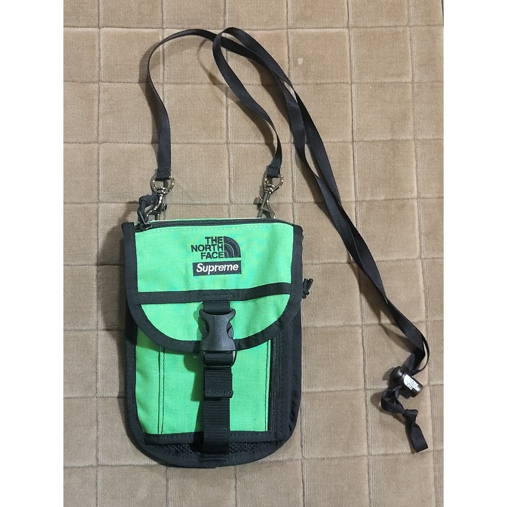 Supreme SS20 The North Face RTG Utility Pouch - Krypton Green